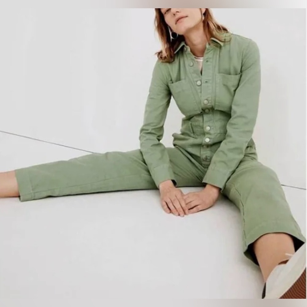 SOLD OUT NWT  $160 Madewell Garment Dyed‎ Relaxed Coveralls Jumpsuit Green XS.